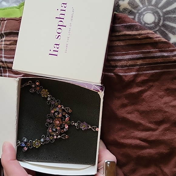 Vintage Lia Sophia bella cut crystal necklace - Picture 2 of 6